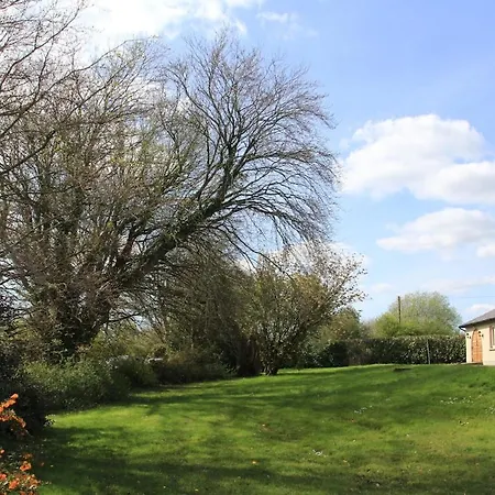 Сasa de vacaciones Spacious 4 Bedroom In The Heart Of Galway Loughrea